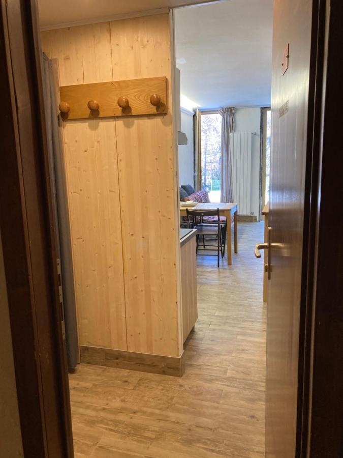 メッツァーナMarisole Apt Lago Rotondoアパートメント エクステリア 写真